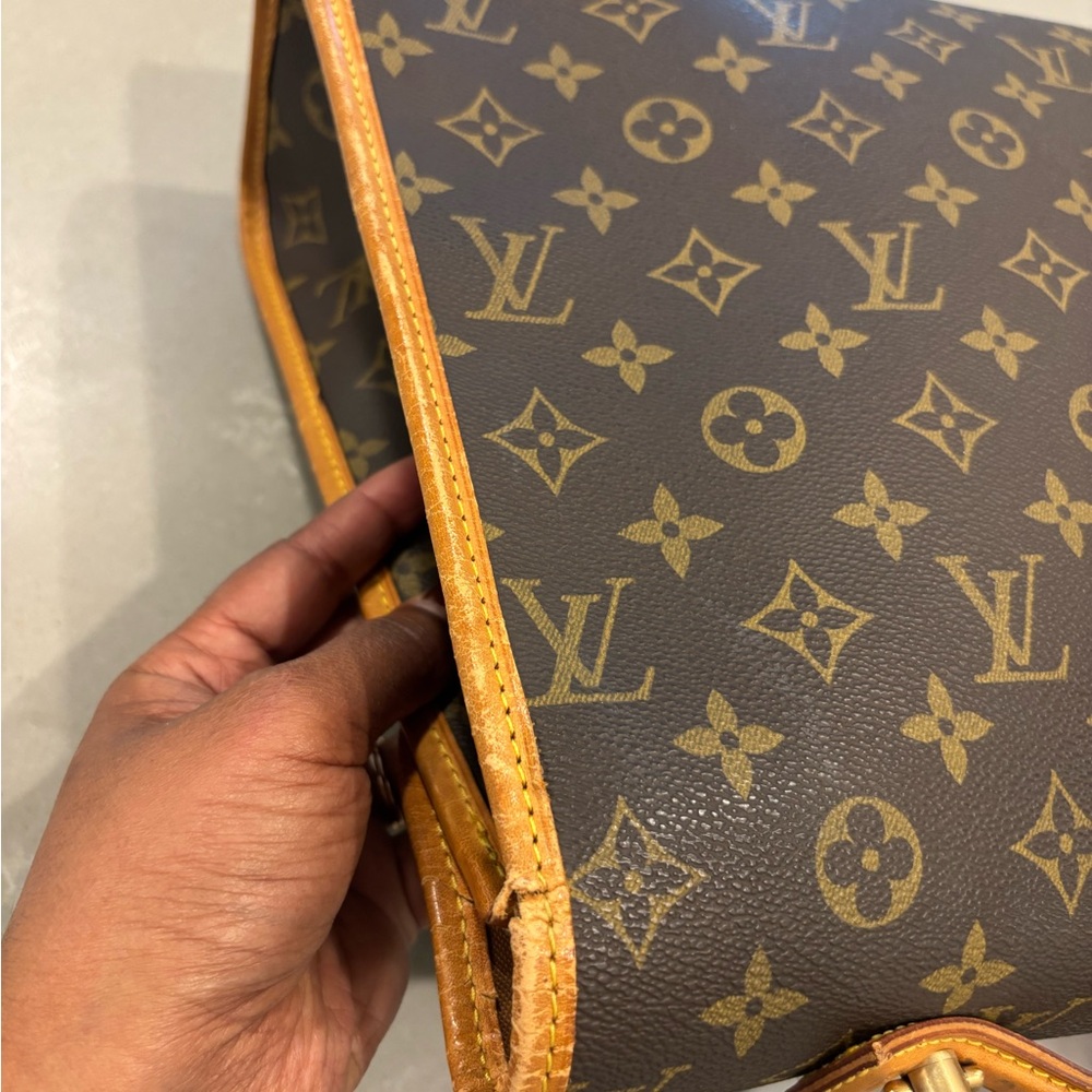 LV Monogram Beverly Business Bag or Briefcase - Picture 10 of 16